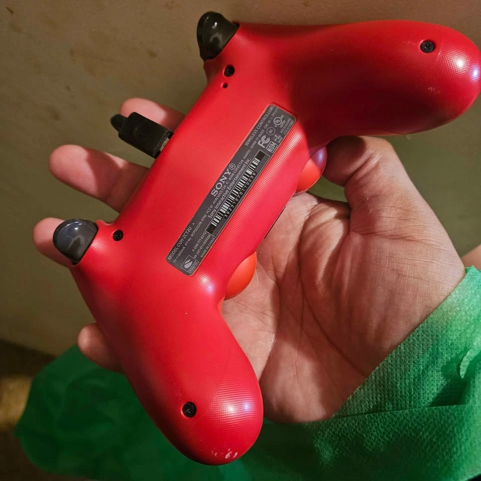 Sony PlayStation 4 Pro with Red Controller - photo 3