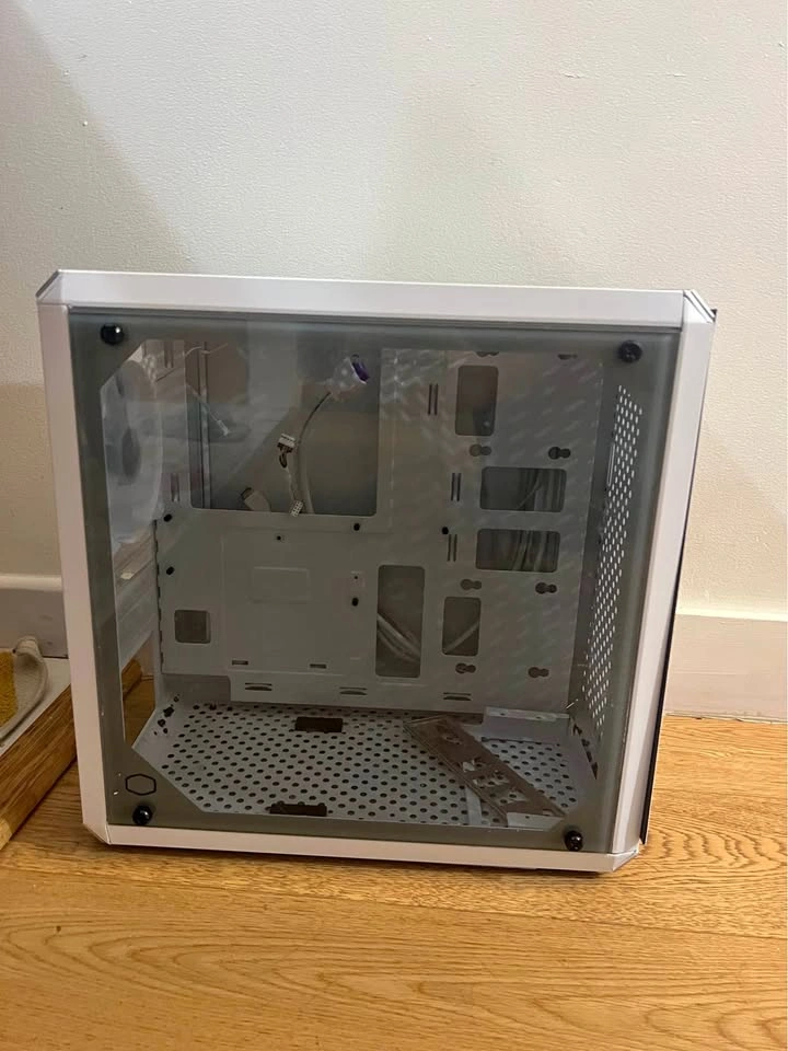 Cooler Master Q300L V2 White Micro-ATX Case