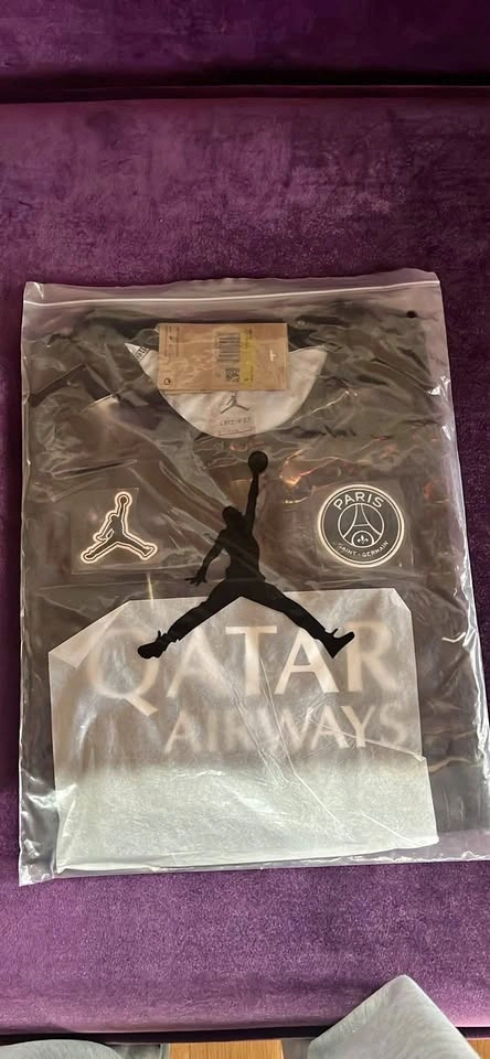 Brand new PSG jersey