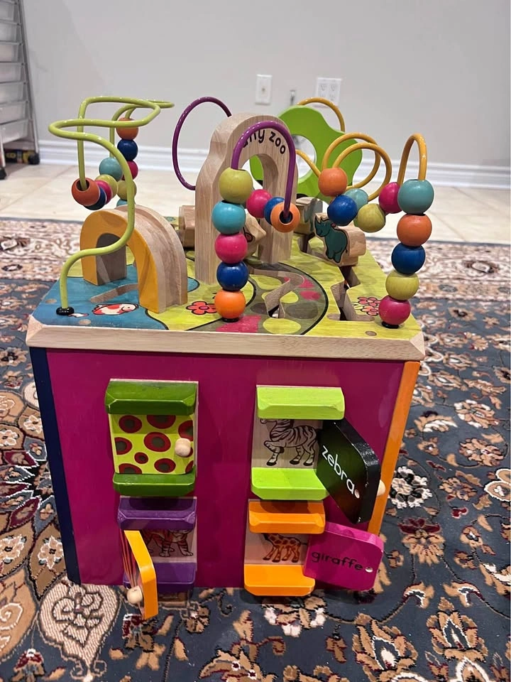 B. Toys Zany Zoo Wooden Activity Cube – Excellent Condition