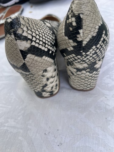 Nine West Women’s Black & White Snake Print Block Heel Pump 10 - photo 3