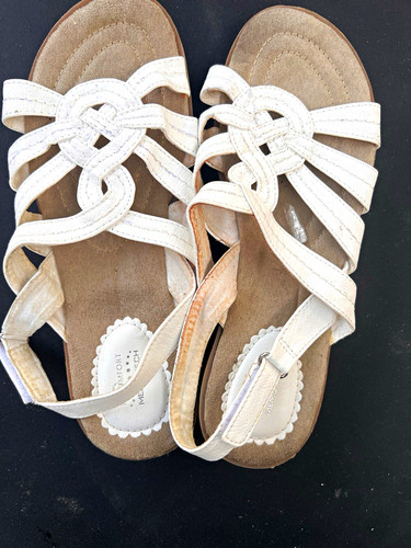 Comfort Plus by Predictions Women's White Strappy Slingback US 7