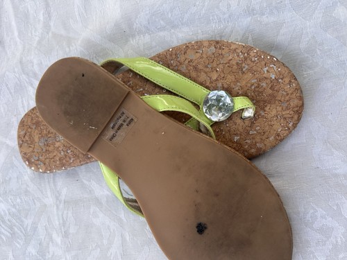 dressbarn Women's Green/Brown Leather Thong Sandals Size 12 - photo 4