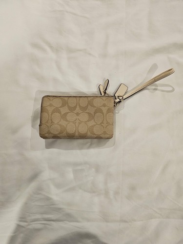 Coach Signature Logo Zip Wristlet Wallet Beige w/ Wrist Strap - photo 2