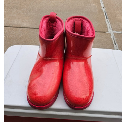 UGG Red Rubber Rain Boots Faux Fur Lined Ankle Pull On US 10