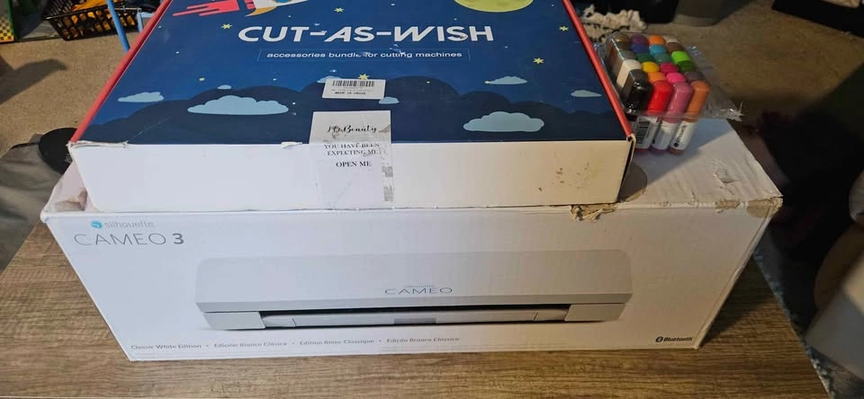 Silhouette Cameo 3, Sawgrass 400, Heat Press & Supplies - photo 2