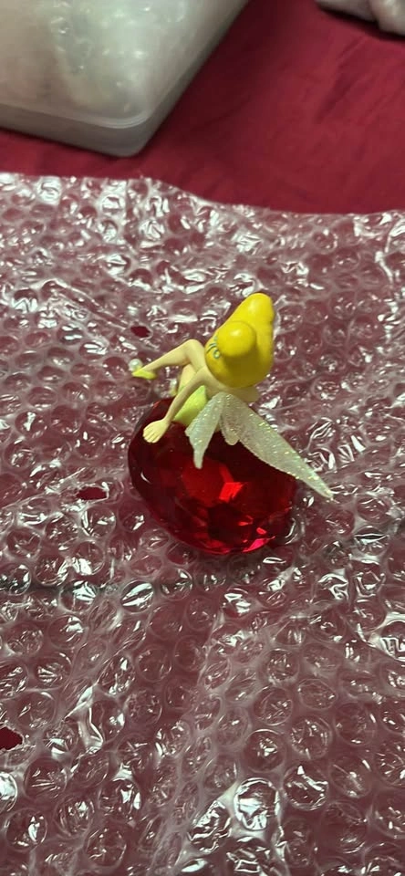 Hamilton Collection Disney Tinker Bell figurine - Ruby Charm - photo 3