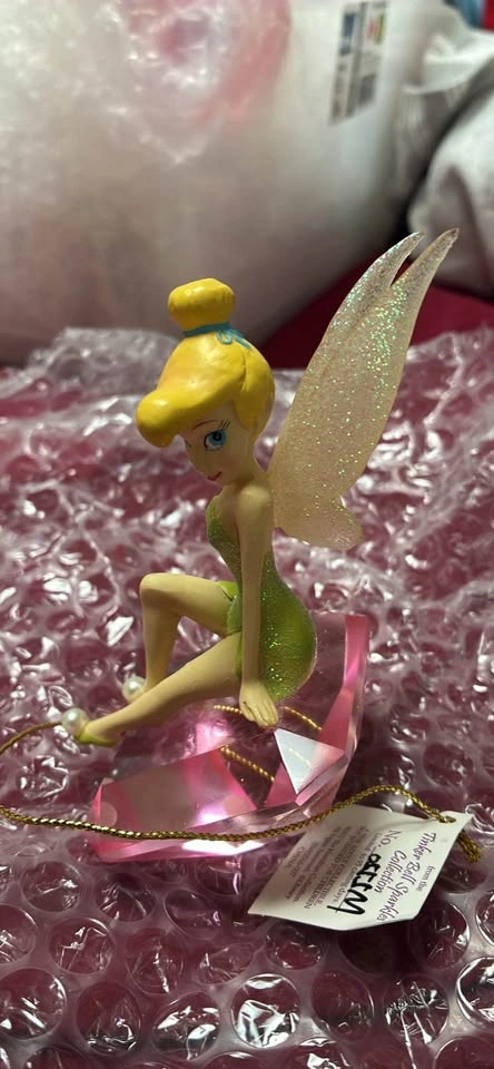 Hamilton Collection Tinker Bell Sparkles Pink Diamond Figurine - photo 5