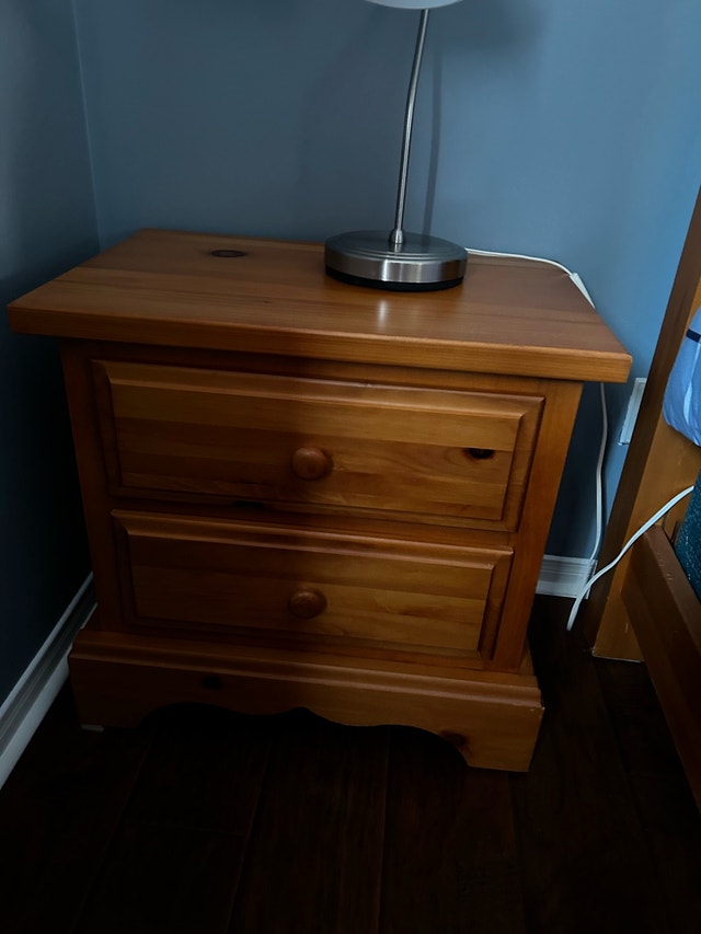 Solid Pine Bedroom Furniture Set - photo 4