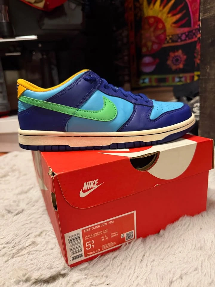 Nike Dunk Low Baltic Blue/Electric Algae - Size 5.5Y - photo 2
