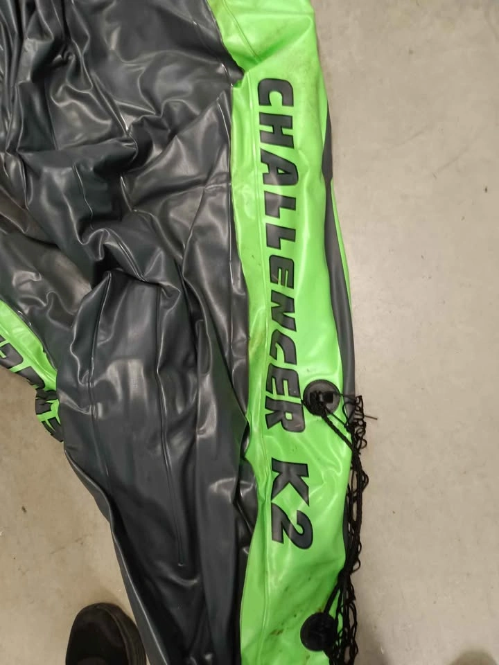 Intex Challenger K2 Inflatable Kayak + Oars - photo 3