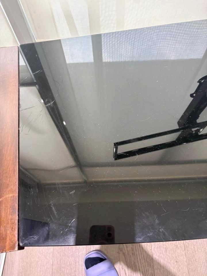 Sturdy good quality tv stand - need gone asap - photo 2