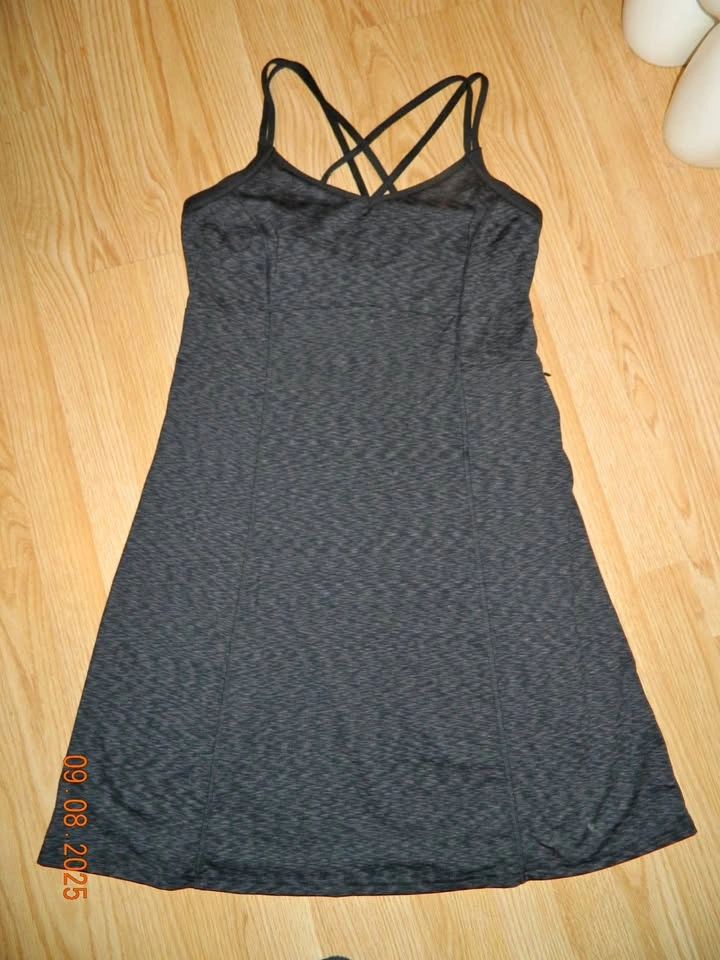 WOMENS THE NORTH FACE DRESS size L...EUC