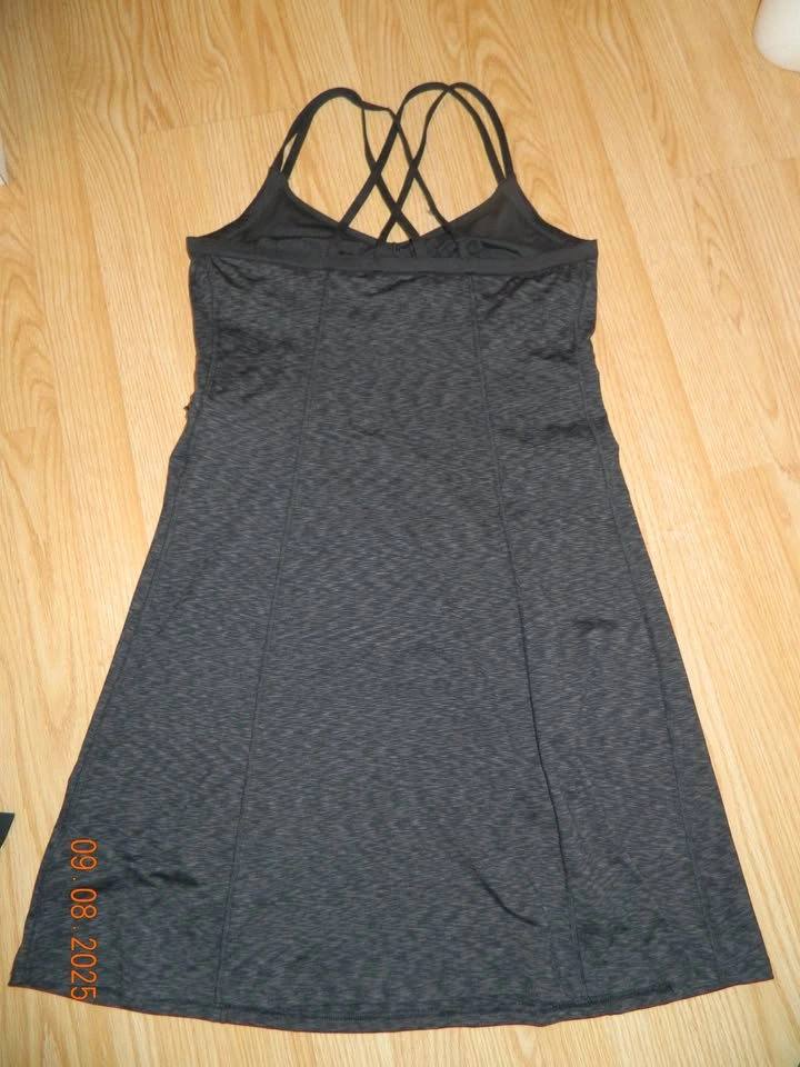 WOMENS THE NORTH FACE DRESS size L...EUC - photo 3