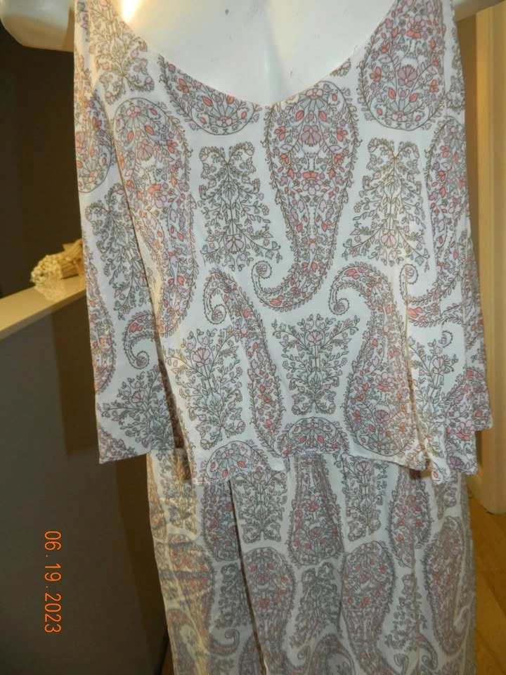 OLD NAVY DRESS WITH LOOSE OVERLAY ON TOP...SIZE M...EUC - photo 4