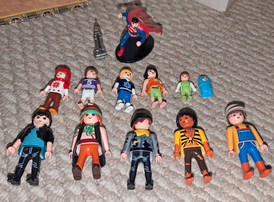 Vintage Toy Lot – Playmobil Figures + Superman Figure 🧸🦸‍♂️