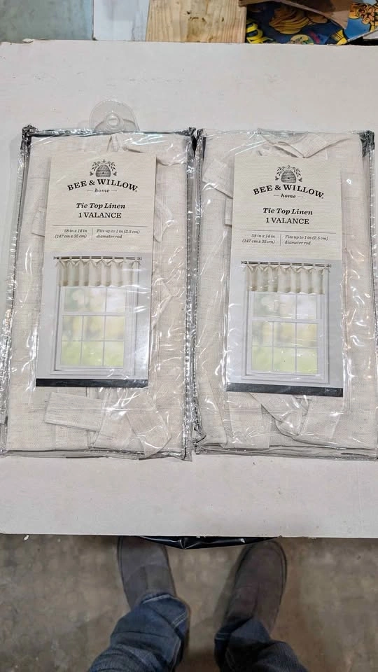 Window valance 58" * 14"