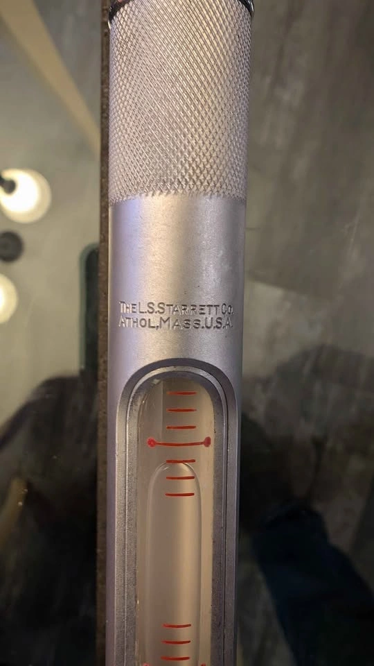Vintage Starrett 12" Machinists' Level with Case - photo 3