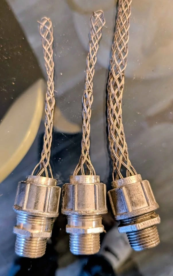 Kellems Liquid Tight Cord Connector with Strain Relief - photo 4