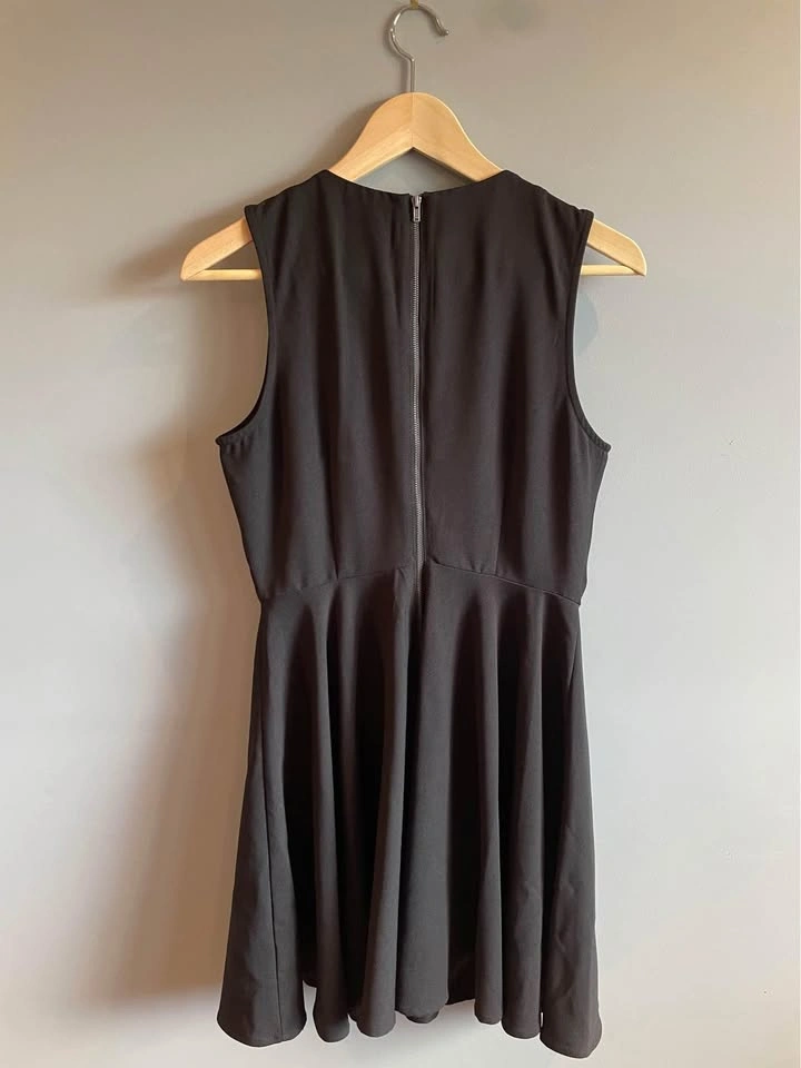 Cute Black Dress - photo 2