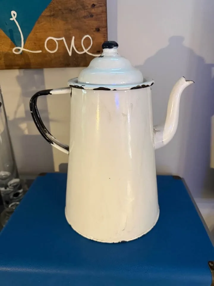 Vintage white enamelware coffee pot - photo 2