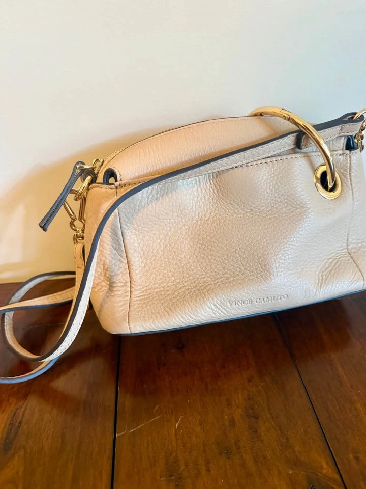 Vince Camuto Purse - photo 3