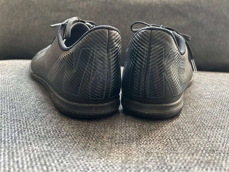 Nike Mercurial Vapor 16 Club INDOOR Soccer Shoes image indicator(3)