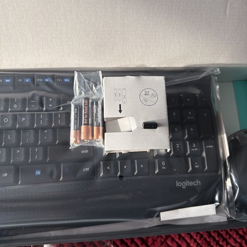 Logitech MK345 Wireless Keyboard and Optical Mouse Combo - photo 3