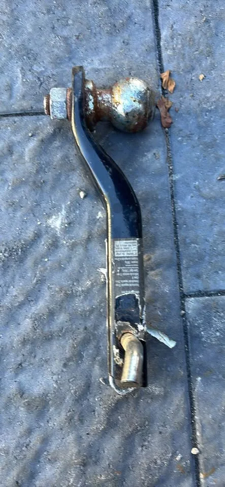 Trailer Hitch    1   1/4" Square Receiver, 2" Drop, 3,500 lbs image indicator(4)