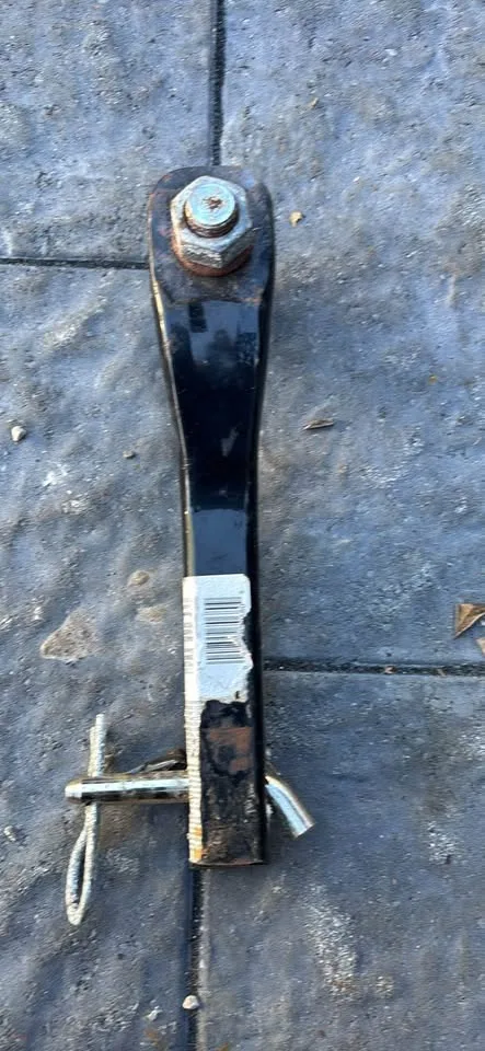 Trailer Hitch    1   1/4" Square Receiver, 2" Drop, 3,500 lbs image indicator(5)