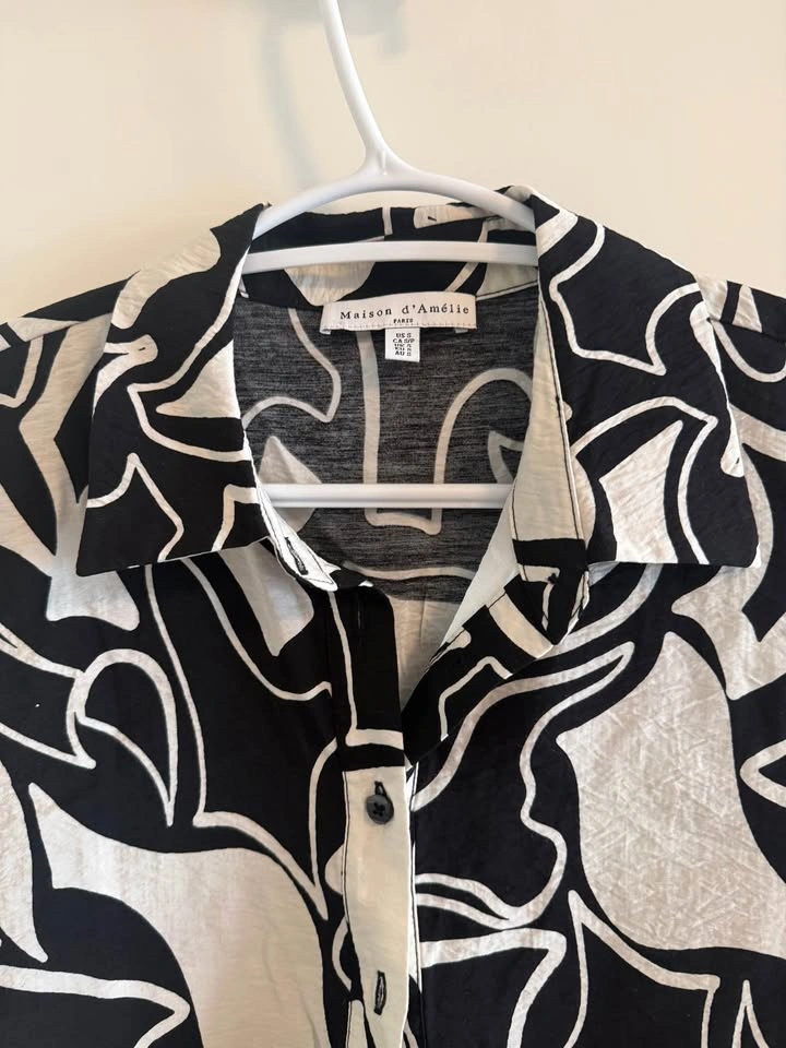 Summer White & Black Blouse - photo 4