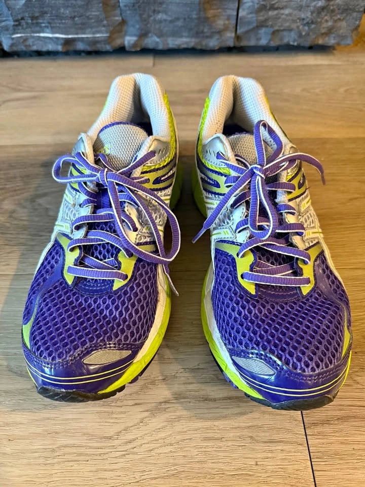 Women’s Asics Shoes