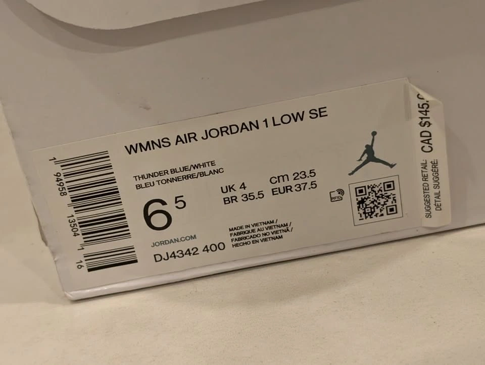 Air Jordan 1 Low SE Thunder Blue/ White Womens Size 6.5 - photo 2