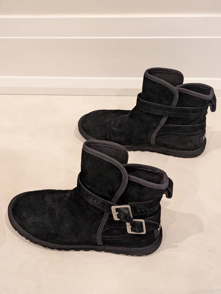 UGG Australia W Leni Black Suede Water-Resistant Buckle Boots Si - photo 5