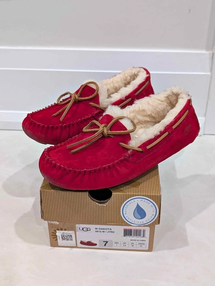 UGG Australia Dakota Suede Moccasin Slippers in Jester Red Women