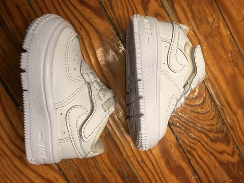 Toddler Nike Air Force 1 EasyOn Shoes 'Triple White' Size 2C - photo 2