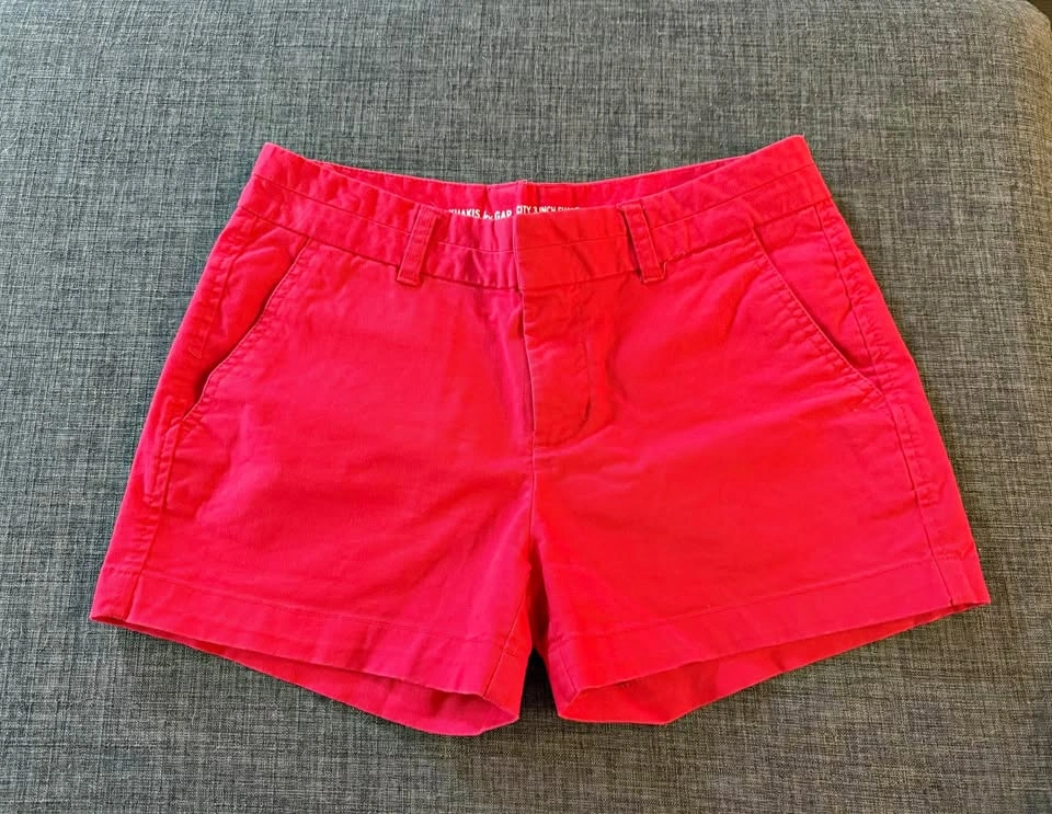 Gap red shorts