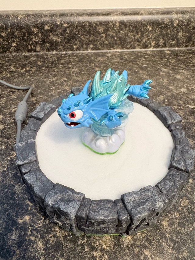 Skylanders: Spyro’s Adventure – Warnado (2011)