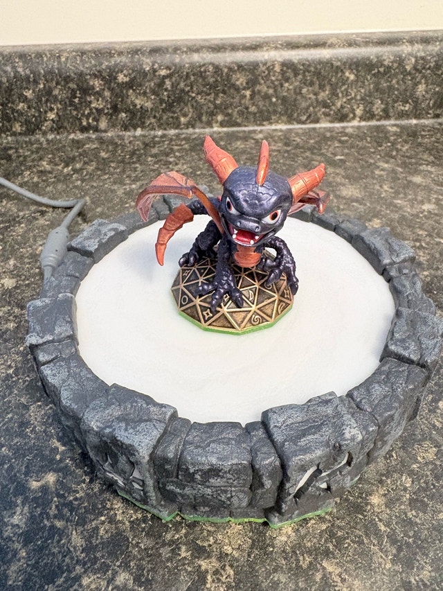 Skylanders: Spyro’s Adventure – Series 1 Spyro (2011)