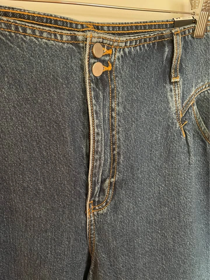 Super High Rise Cropped “Mom Jeans” - photo 2