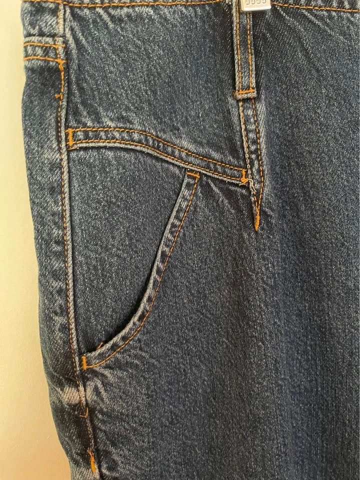 Super High Rise Cropped “Mom Jeans” - photo 4