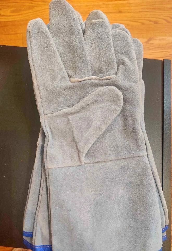 Men's Hand gloves - 7 pairs (14 nos.)