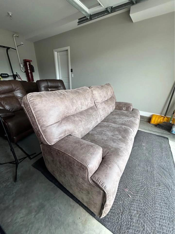 dual power reclining loveseat - photo 2