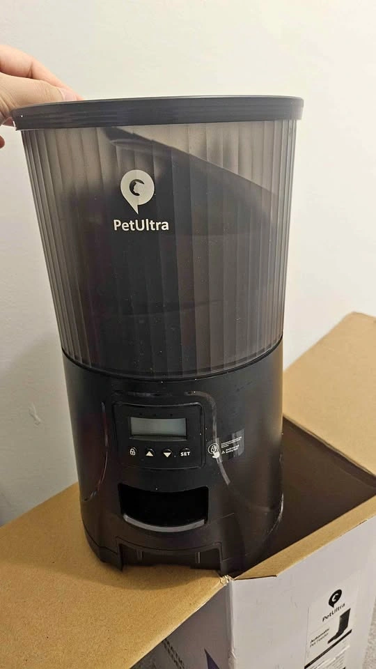 PetUltra Automatic Food Dispenser 4L