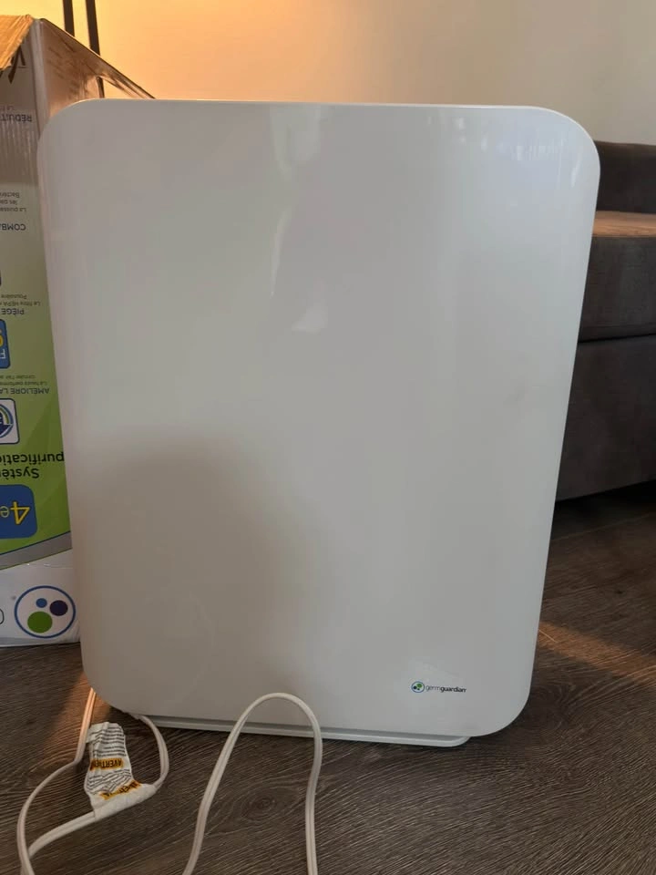 GermGuardian True HEPA Air Purifier Console - ENERGY STAR AC5900 - photo 2