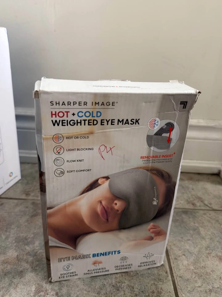 Sharper Image Hot + Cold weighted eye mask - photo 2