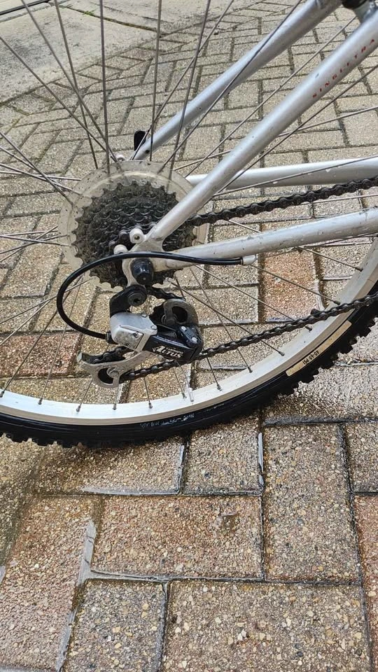 Trek 800 Sport Mountain Bike - photo 5