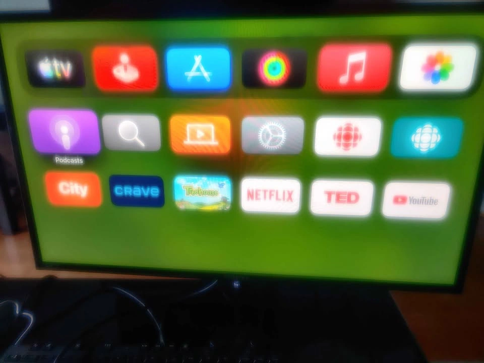 Apple TV 4th Generation, 32GB HD Media Streamer - A1625 - photo 5