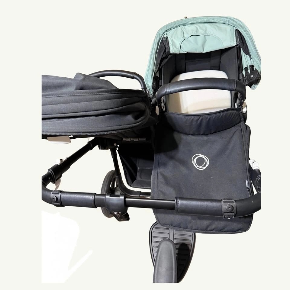 Bugaboo Donkey 5 Complete Bundle | Excellent Condition - photo 3