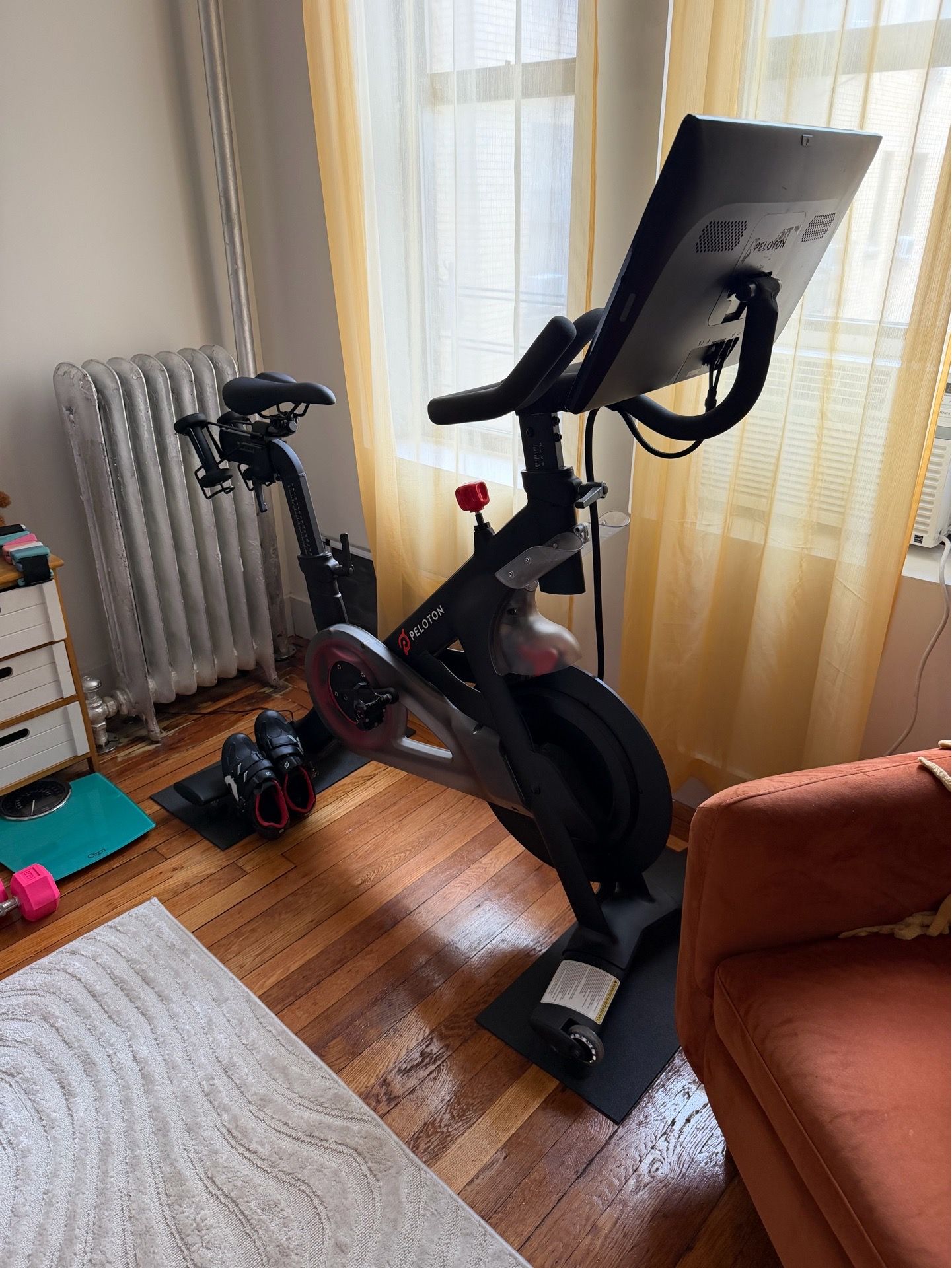 FREE PELOTON (Gen 3 Like New)